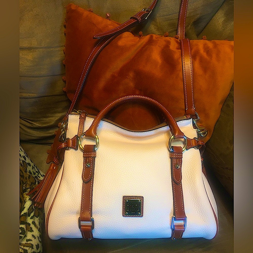 RARE Dooney & Bourke pebble satchel EUC like new in color BLUSH HTF - Picture 2 of 16